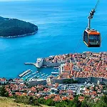 Trojkovic Вилла *